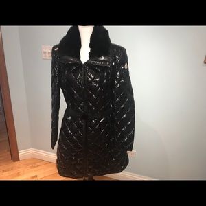 Moncler Shiny Black Puffer Coat with Fur Collar